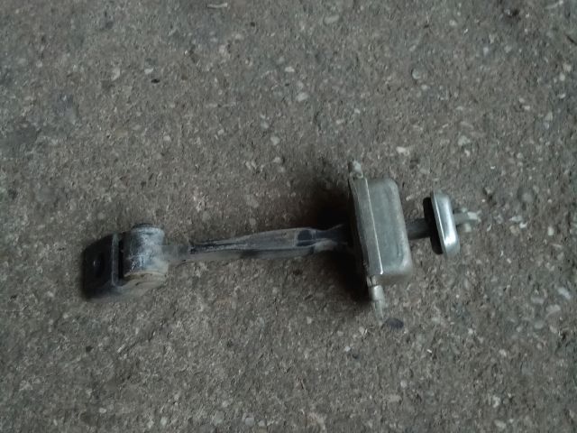 bontott SKODA OCTAVIA II Jobb hátsó Ajtóhatároló