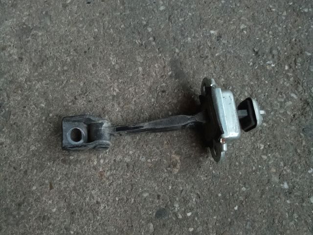 bontott SKODA OCTAVIA II Jobb hátsó Ajtóhatároló