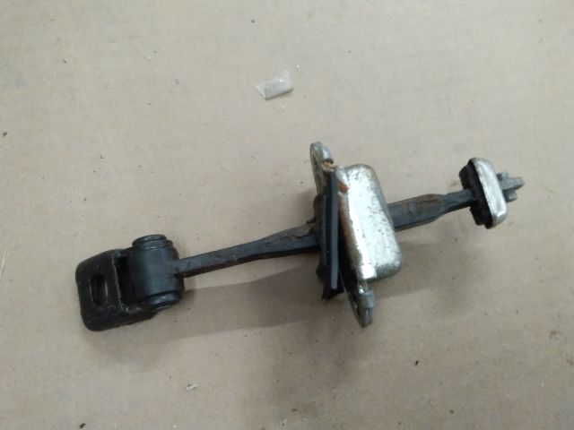 bontott SKODA OCTAVIA II Jobb hátsó Ajtóhatároló