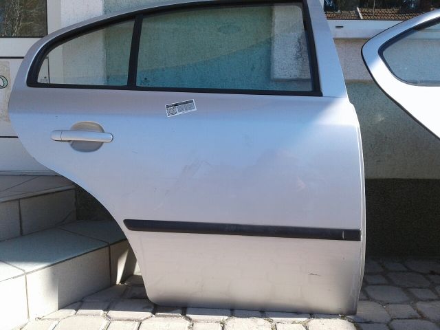 bontott SKODA OCTAVIA II Jobb hátsó Ajtózár