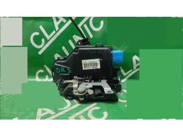 bontott SKODA OCTAVIA II Jobb hátsó Ajtózár