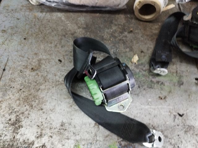 bontott SKODA OCTAVIA II Jobb hátsó Biztonsági Öv