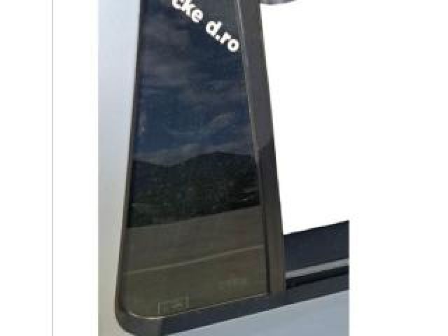 bontott SKODA OCTAVIA II Jobb hátsó Fixüveg (Ajtóban)