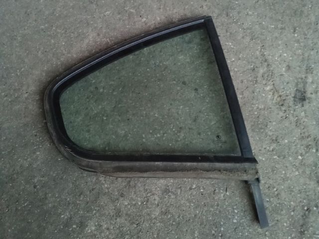 bontott SKODA OCTAVIA II Jobb hátsó Fixüveg (Ajtóban)