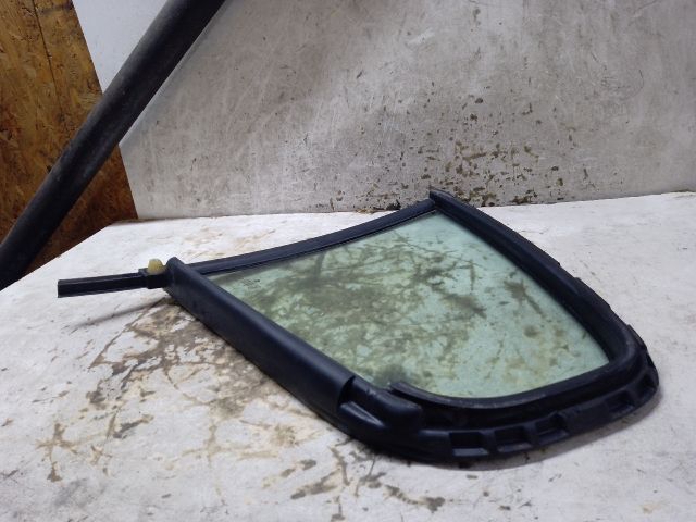 bontott SKODA OCTAVIA II Jobb hátsó Fixüveg (Ajtóban)