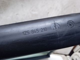 bontott SKODA OCTAVIA II Jobb hátsó Fixüveg (Ajtóban)