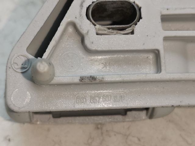 bontott SKODA OCTAVIA II Jobb hátsó Kapaszkodó (Felső)