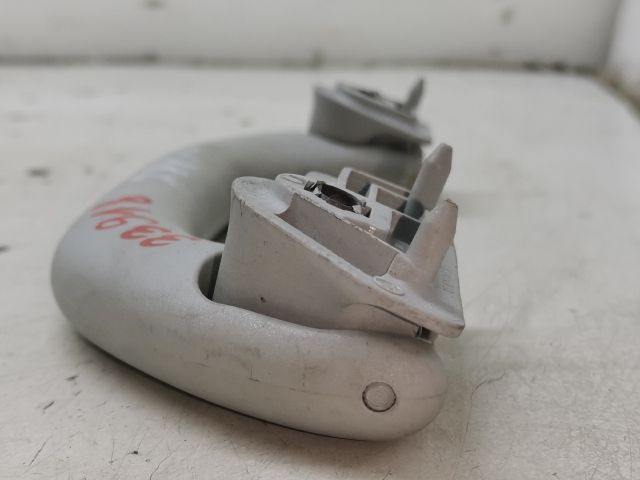 bontott SKODA OCTAVIA II Jobb hátsó Kapaszkodó (Felső)