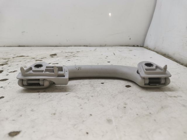 bontott SKODA OCTAVIA II Jobb hátsó Kapaszkodó (Felső)