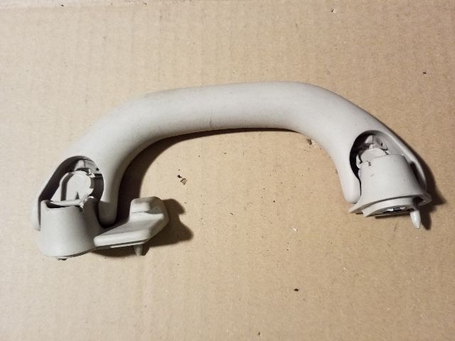 bontott SKODA OCTAVIA II Jobb hátsó Kapaszkodó (Felső)