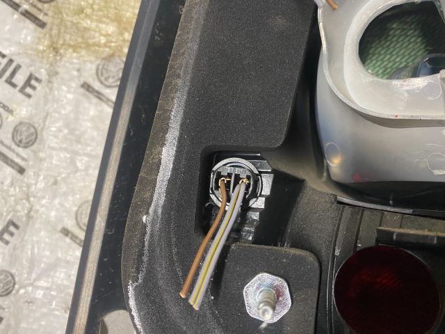 bontott SKODA OCTAVIA II Jobb Hátsó Lámpa