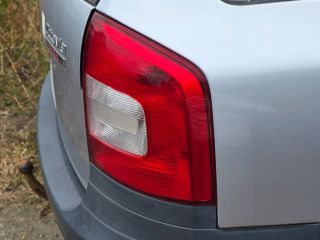 bontott SKODA OCTAVIA II Jobb Hátsó Lámpa