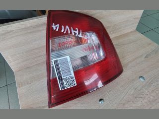 bontott SKODA OCTAVIA II Jobb Hátsó Lámpa