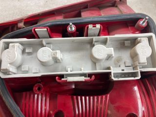 bontott SKODA OCTAVIA II Jobb Hátsó Lámpa