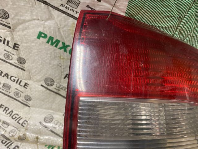 bontott SKODA OCTAVIA II Jobb Hátsó Lámpa