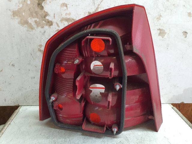 bontott SKODA OCTAVIA II Jobb Hátsó Lámpa