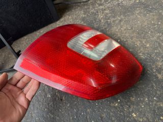 bontott SKODA OCTAVIA II Jobb Hátsó Lámpa