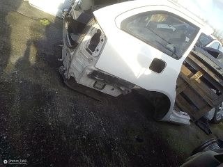 bontott SKODA OCTAVIA II Jobb hátsó Negyed Karosszéria Csomag