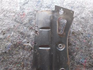 bontott SKODA OCTAVIA II Jobb hátsó Oldal Lökhárító Tartó (Műanyag)