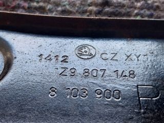 bontott SKODA OCTAVIA II Jobb hátsó Oldal Lökhárító Tartó (Műanyag)