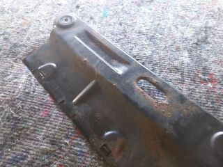 bontott SKODA OCTAVIA II Jobb hátsó Oldal Lökhárító Tartó (Műanyag)