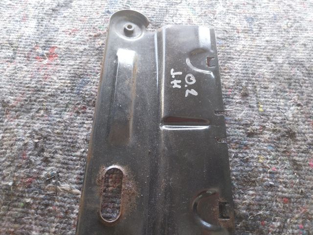 bontott SKODA OCTAVIA II Jobb hátsó Oldal Lökhárító Tartó (Műanyag)