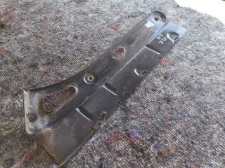 bontott SKODA OCTAVIA II Jobb hátsó Oldal Lökhárító Tartó (Műanyag)