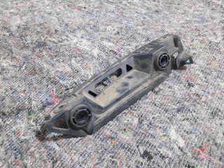 bontott SKODA OCTAVIA II Jobb hátsó Oldal Lökhárító Tartó (Műanyag)