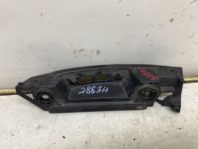 bontott SKODA OCTAVIA II Jobb hátsó Oldal Lökhárító Tartó (Műanyag)