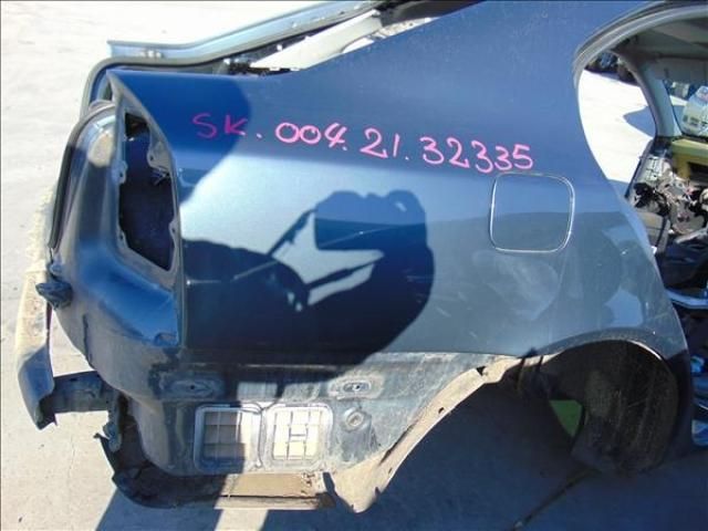 bontott SKODA OCTAVIA II Jobb hátsó Sárvédő