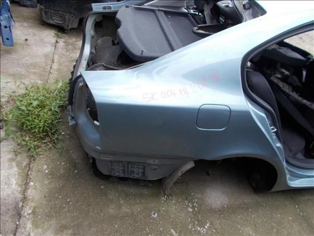 bontott SKODA OCTAVIA II Jobb hátsó Sárvédő
