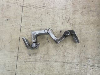 bontott SKODA OCTAVIA II Jobb hátsó Zsanér