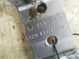 bontott SKODA OCTAVIA II Jobb hátsó Zsanér