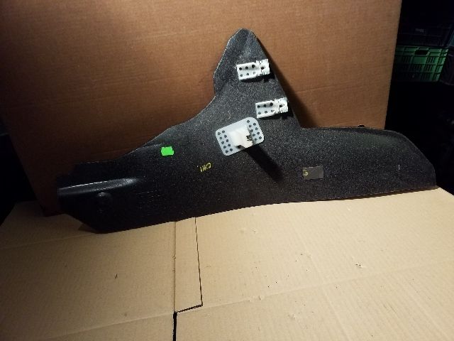 bontott SKODA OCTAVIA II Jobb Kardánbox Burkolat