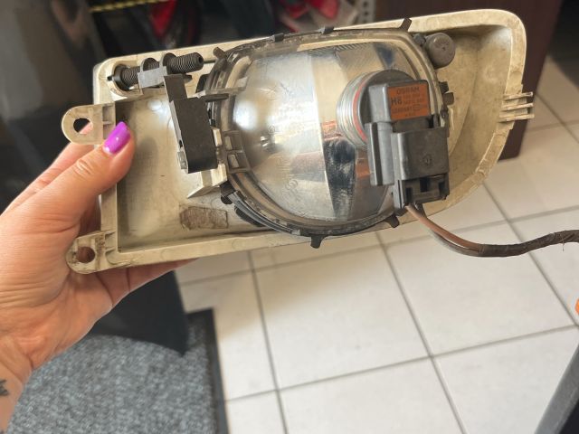 bontott SKODA OCTAVIA II Jobb Ködfényszóró