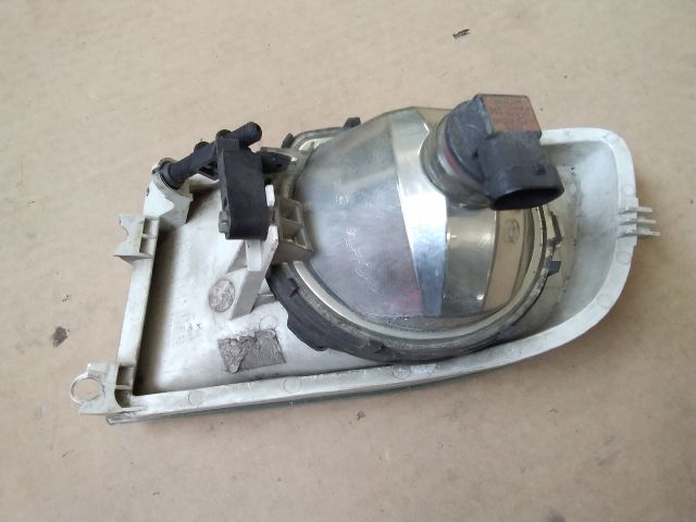 bontott SKODA OCTAVIA II Jobb Ködfényszóró