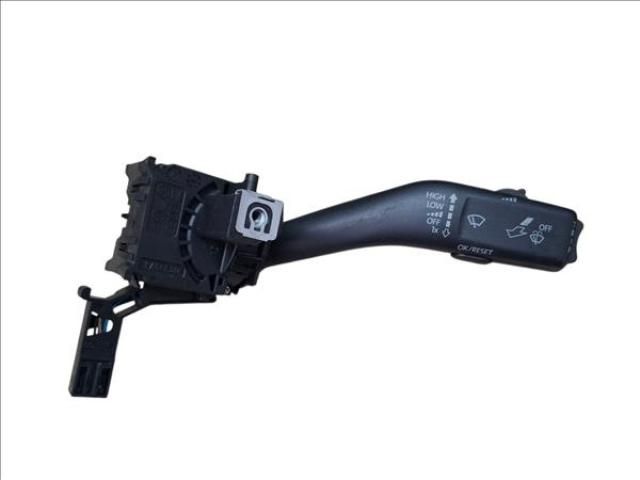 bontott SKODA OCTAVIA II Jobb Kormánykapcsoló Ablaktörlő