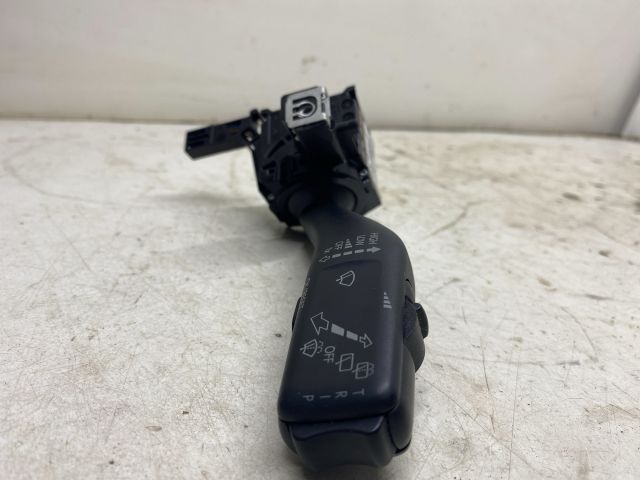 bontott SKODA OCTAVIA II Jobb Kormánykapcsoló Ablaktörlő