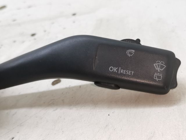 bontott SKODA OCTAVIA II Jobb Kormánykapcsoló Ablaktörlő