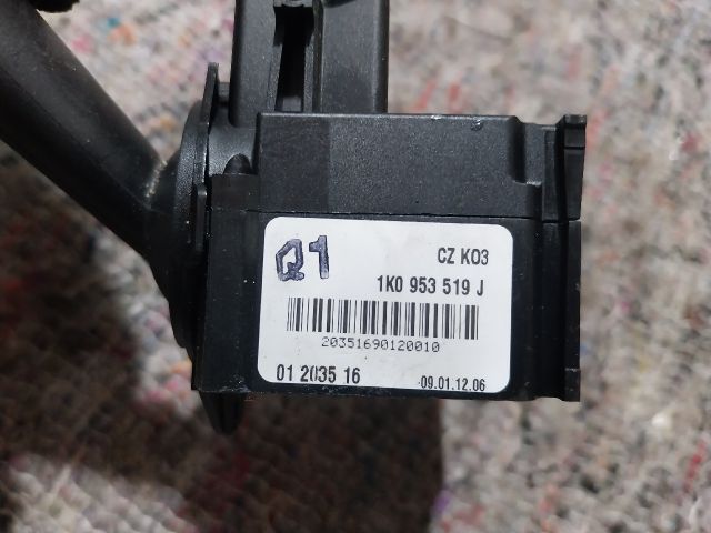 bontott SKODA OCTAVIA II Jobb Kormánykapcsoló Ablaktörlő