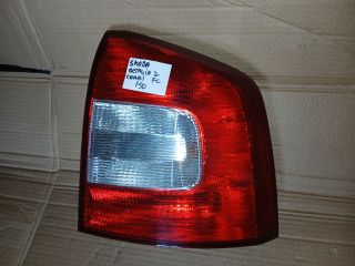 bontott SKODA OCTAVIA II Jobb Külső Hátsó Lámpa