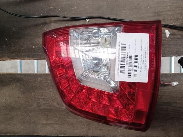 bontott SKODA OCTAVIA II Jobb Külső Hátsó Lámpa