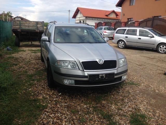 bontott SKODA OCTAVIA II Jobb Külső Hátsó Lámpa
