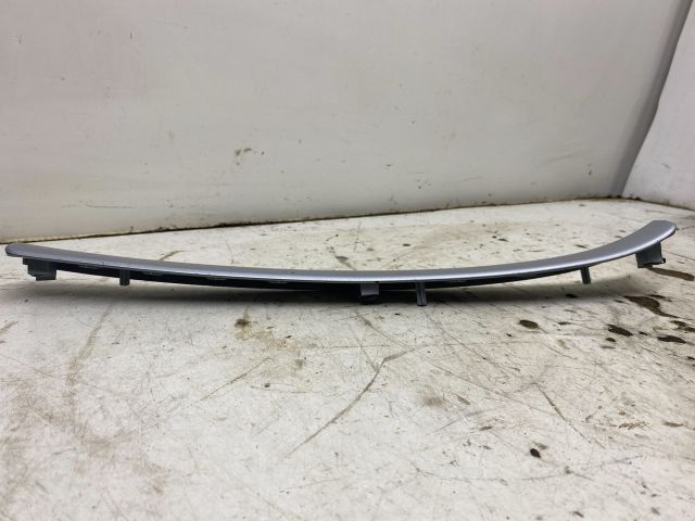 bontott SKODA OCTAVIA II Jobb Műszerfal Díszléc