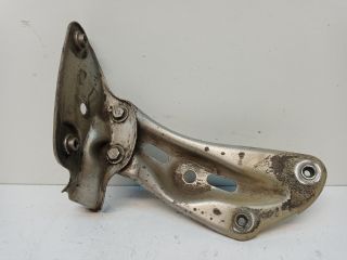 bontott SKODA OCTAVIA II Jobb Sárvédő Oldaltartó