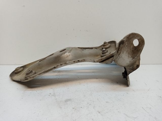 bontott SKODA OCTAVIA II Jobb Sárvédő Oldaltartó