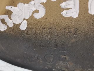 bontott SKODA OCTAVIA II Jobb Sárvédő Oldaltartó