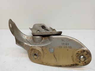 bontott SKODA OCTAVIA II Jobb Sárvédő Oldaltartó