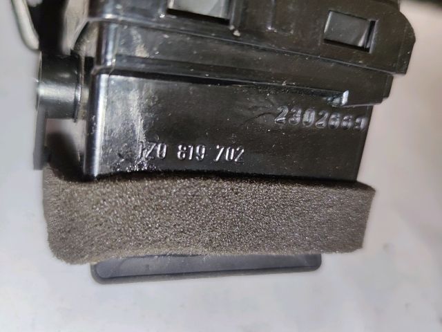 bontott SKODA OCTAVIA II Jobb Szellőző