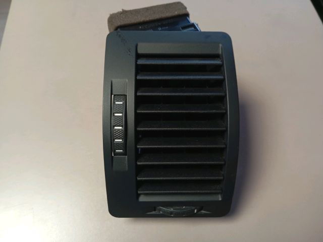 bontott SKODA OCTAVIA II Jobb Szellőző